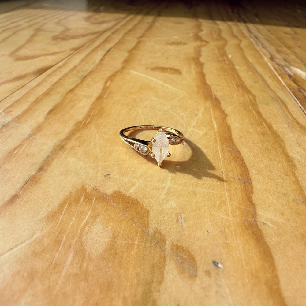 Ooimay Elegant Gold Ring size 8